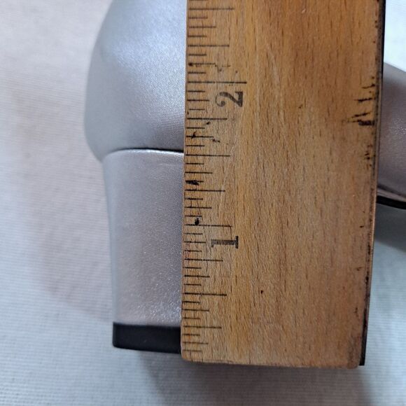 EASY STREET ALIVE 5 Heels Womens Sz 7M Silver Strap Eloise Almond Slip On Pump - Picture 11 of 11